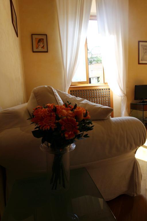 Domus Pellegrino Villa โรม ภายนอก รูปภาพ